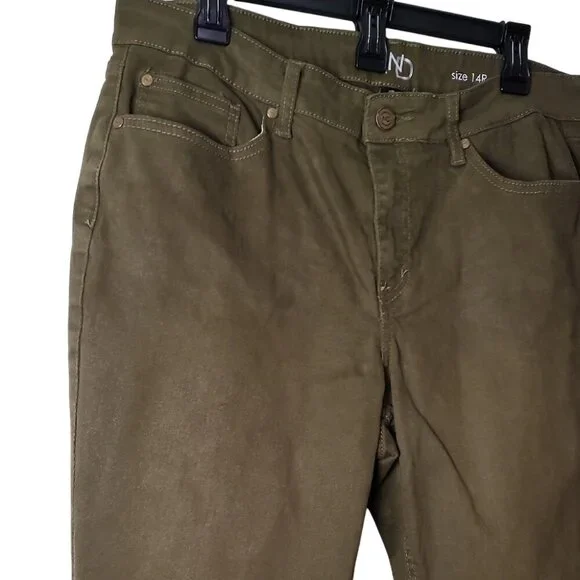 New Directions Olive Green Womens Pants Size 14P Button Detail Ankle Hem Casual - Picture 6 of 15